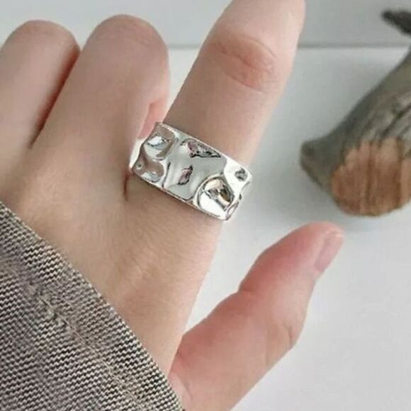 The Hammered Ring 925 adjustable silver band ring - Picture 1 of 8